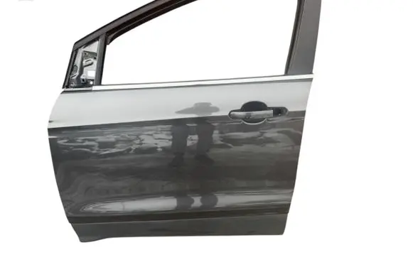 Ford Kuga II Front door