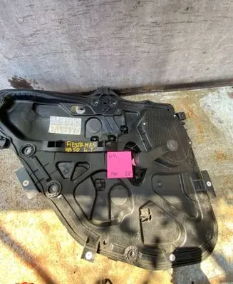 Ford Fiesta Rear door manual window regulator 