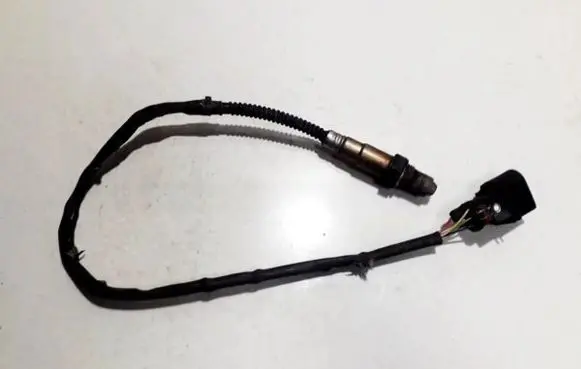 Audi A4 S4 B7 8E 8H Lambda probe sensor 0258007113 06c906265