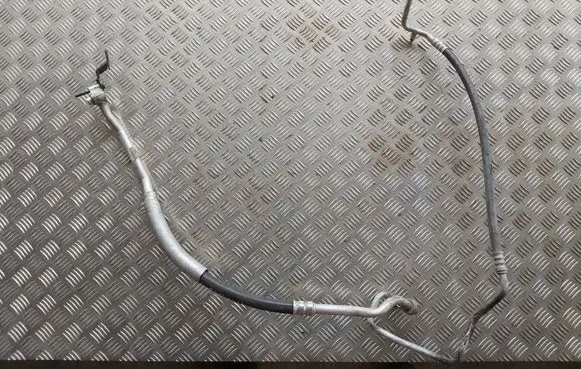 Chevrolet Captiva Air conditioning (A/C) pipe/hose 95393265