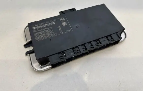 BMW 5 F10 F11 Light module LCM 9383695