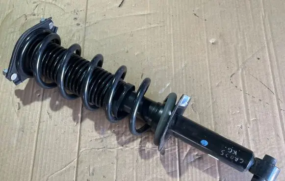 Subaru Crosstrek III Rear shock absorber with coil spring 20365FN00A 20365FN000 20380FN000