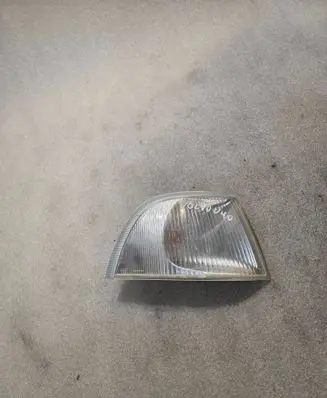 Volvo S40, V40 Front indicator light 30862524 149752