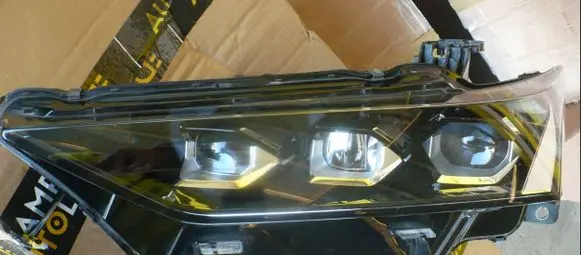 Citroen DS4 Headlight/headlamp 9848997280 T1504109990