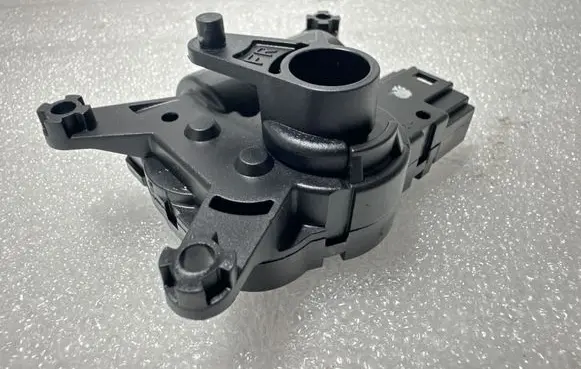 Audi Q7 4L Air flap motor/actuator 7L0907511AM