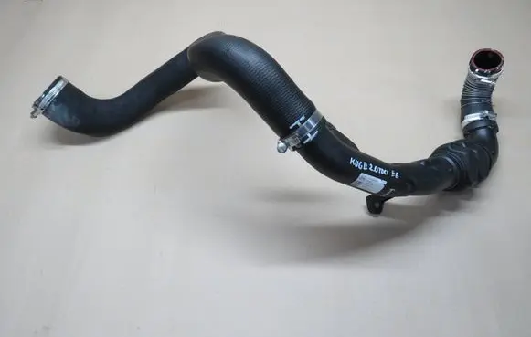 Ford Kuga II Intercooler hose/pipe FV416C646DC A12802745 F101453284