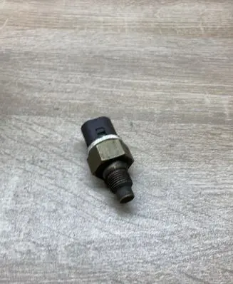 Renault Laguna I Coolant temperature sensor 269019