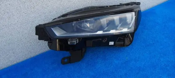 Peugeot 5008 III Headlight/headlamp 9862665280