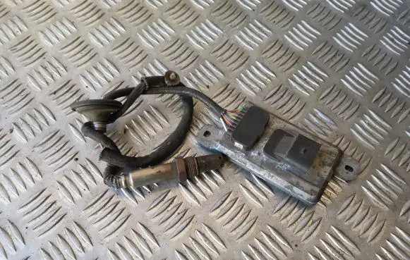 Audi A4 S4 B6 8E 8H Lambda probe sensor 8E0907807A 5WK9660