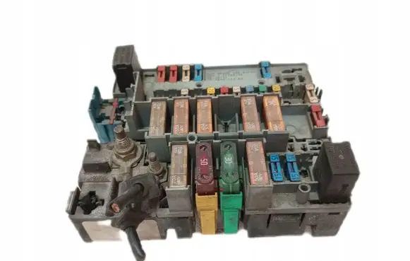 Citroen Xsara Picasso Fuse box set 9628024480