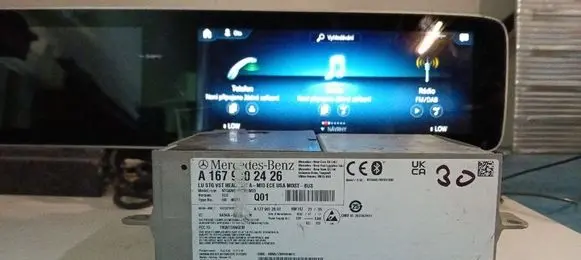 Mercedes-Benz GLE W167 Radio/CD/DVD/GPS head unit A1679002426