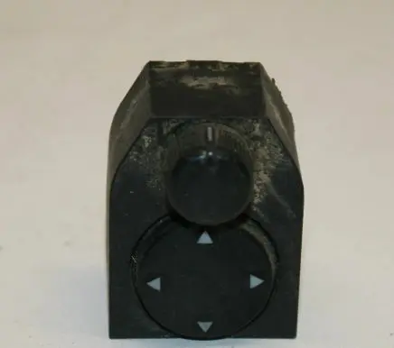Wing mirror switch