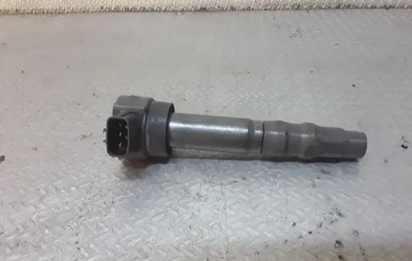 High voltage ignition coil