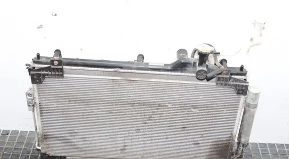 Mitsubishi Outlander Radiator set 