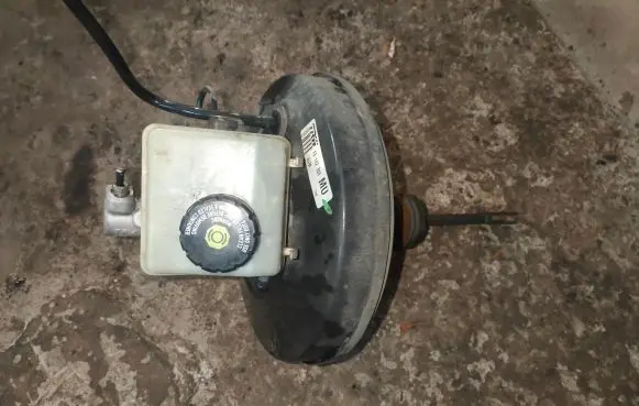 Opel Astra H Brake booster 13142359