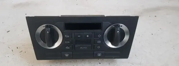 Audi A3 S3 8P Climate control unit 8P0820043AA A2C53212435