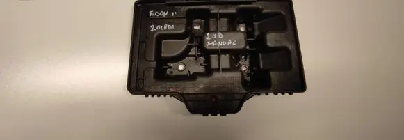 Hyundai Tucson IV NX4 Battery box tray 37150-D3000