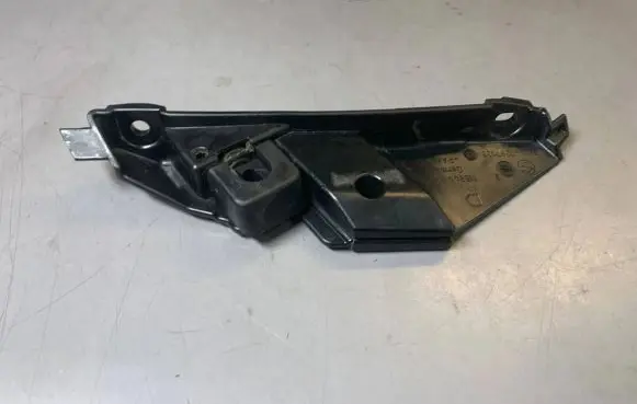 BMW 5 F10 F11 Tailgate/trunk/boot lid buffer 51247207028 7207028