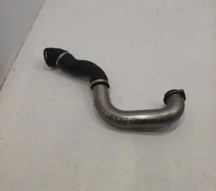 Intercooler hose/pipe