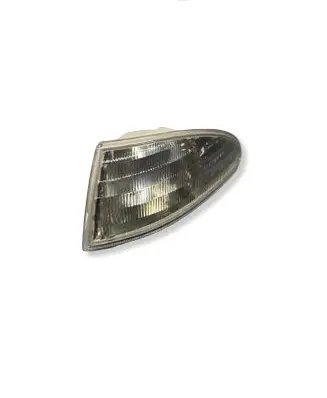 Ford Mondeo MK II Front indicator light 183157B