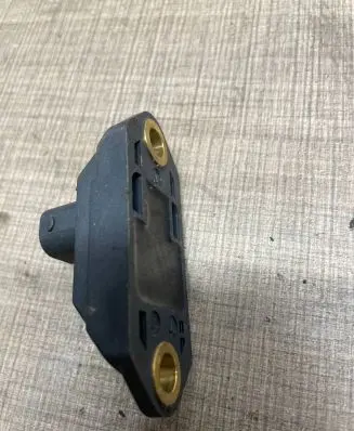 Mercedes-Benz S W220 Acceleration sensor 0045423518 05W29