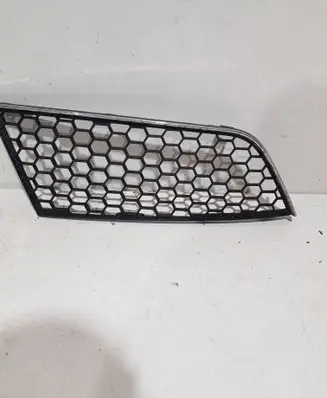 Alfa Romeo Mito Front grill 156086094
