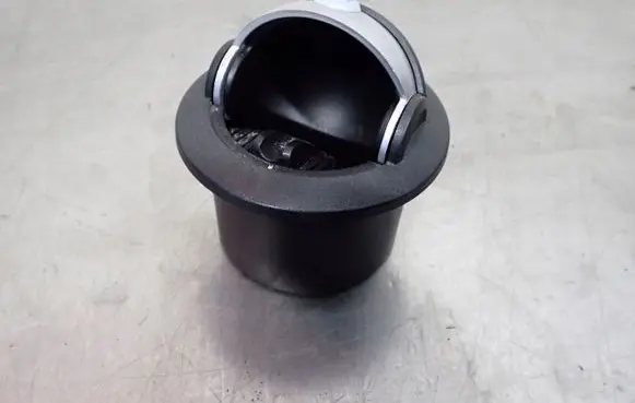 Mitsubishi Colt Ashtray (front) JC298623