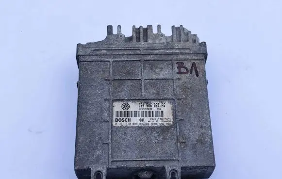Volkswagen Transporter - Caravelle T4 Engine control unit/module 074906021AG 28SA4055 0281010088