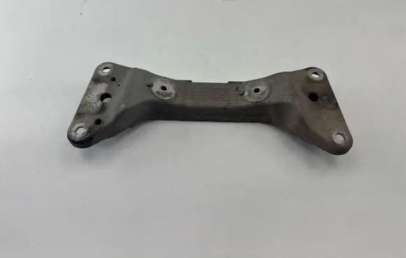 BMW 1 F20 F21 Gearbox mounting bracket 6859417