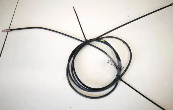 Mitsubishi Lancer Handbrake/parking brake wiring cable 