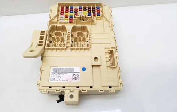 KIA Ceed Fuse module 91951J7940