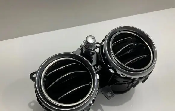Mercedes-Benz E W213 Dash center air vent grill A2138307800