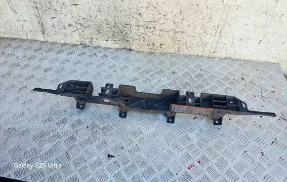 Opel Astra J Front bumper mounting bracket 13264478