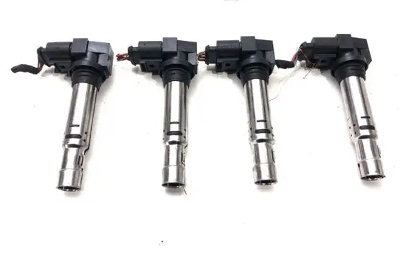 Seat Leon (1P) High voltage ignition coil R0401S00403