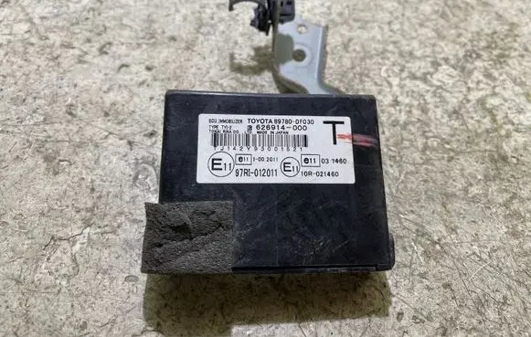 Toyota Corolla Verso AR10 Immobilizer control unit/module 8978005030 626914000 97RI012011