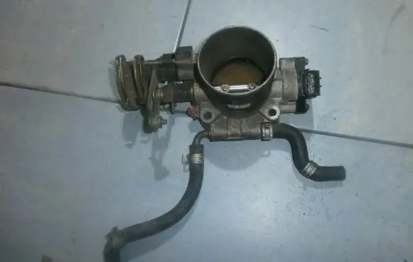 Subaru Legacy Throttle valve rtr6030