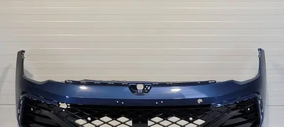 Volkswagen Golf VIII Front bumper 5H0807221S.