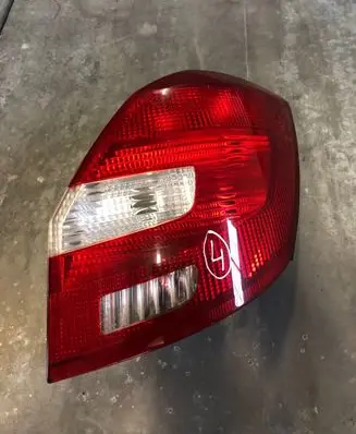 Skoda Fabia Mk2 (5J) Rear/tail lights 5J6945096A 5J6945096 P7SWX13404AB