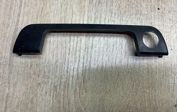 BMW 5 E34 Front door interior handle trim 19282052 512119282052