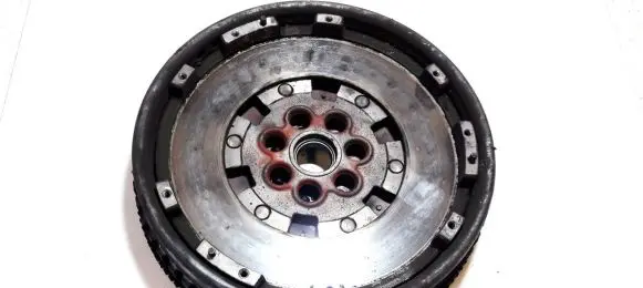Renault Laguna II Flywheel 8200142674