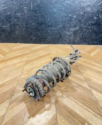 Honda Civic Front shock absorber with coil spring 51601SMG