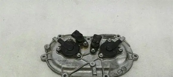 Mercedes-Benz CLS C219 Timing chain cover A2720150101