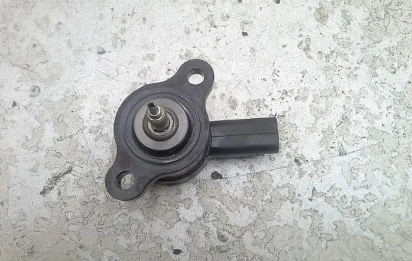Fuel pressure sensor