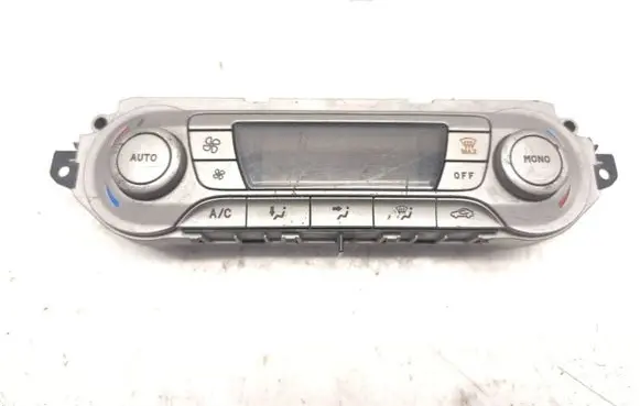 Ford Focus Climate control unit