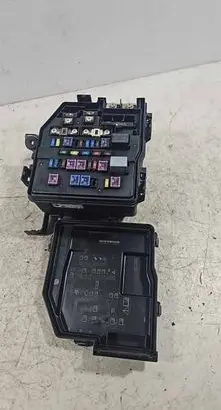 Honda CR-V Fuse box set 08SWYE01 002541070405081