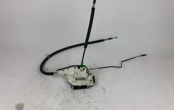 Maserati Levante Rear door lock 670101186 280716