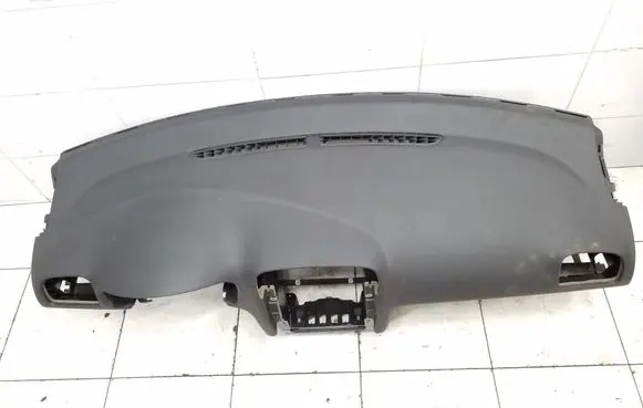 Volkswagen Golf VI Dashboard 1K1857003