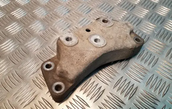 Audi A3 S3 8P Gearbox mounting bracket 1K0199117