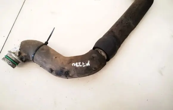 Volvo S70 V70 V70 XC Engine coolant pipe/hose