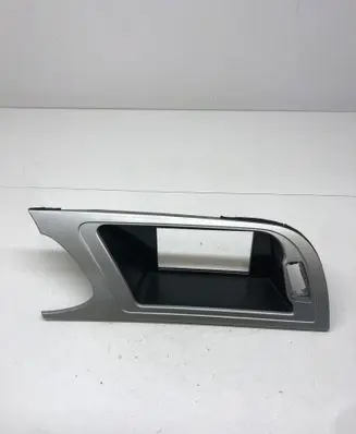 Audi A4 S4 B8 8K Radio/GPS head unit trim 8K1857186G